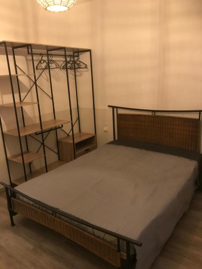Appartement Avec Garage Centre Historique De Beziers Luaran gambar